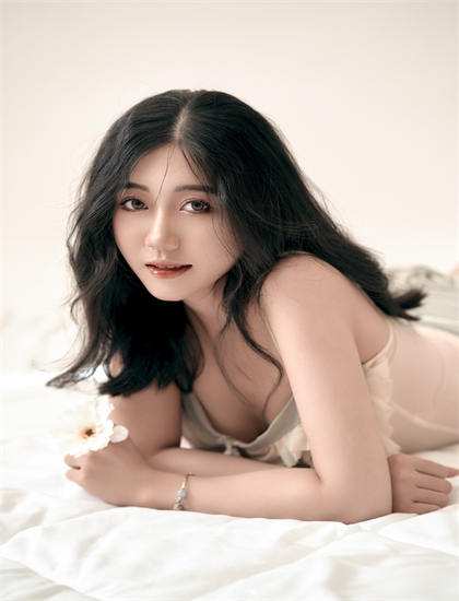 《奈何惊鸿入我心》媒体评价：主流媒体观点与专业影评解读，收藏必备